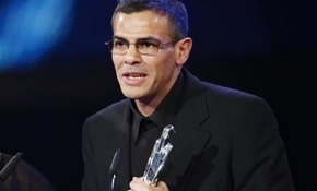 Darren Thornton