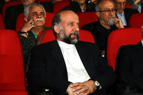 رئیس سازمان سینمایی: راه گفتگو با مردم فیلم‌سازی است
